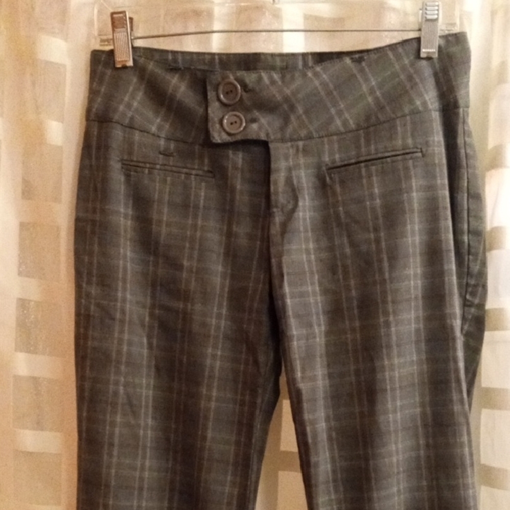 Rue21 Gray Plaid Straight Leg Pants